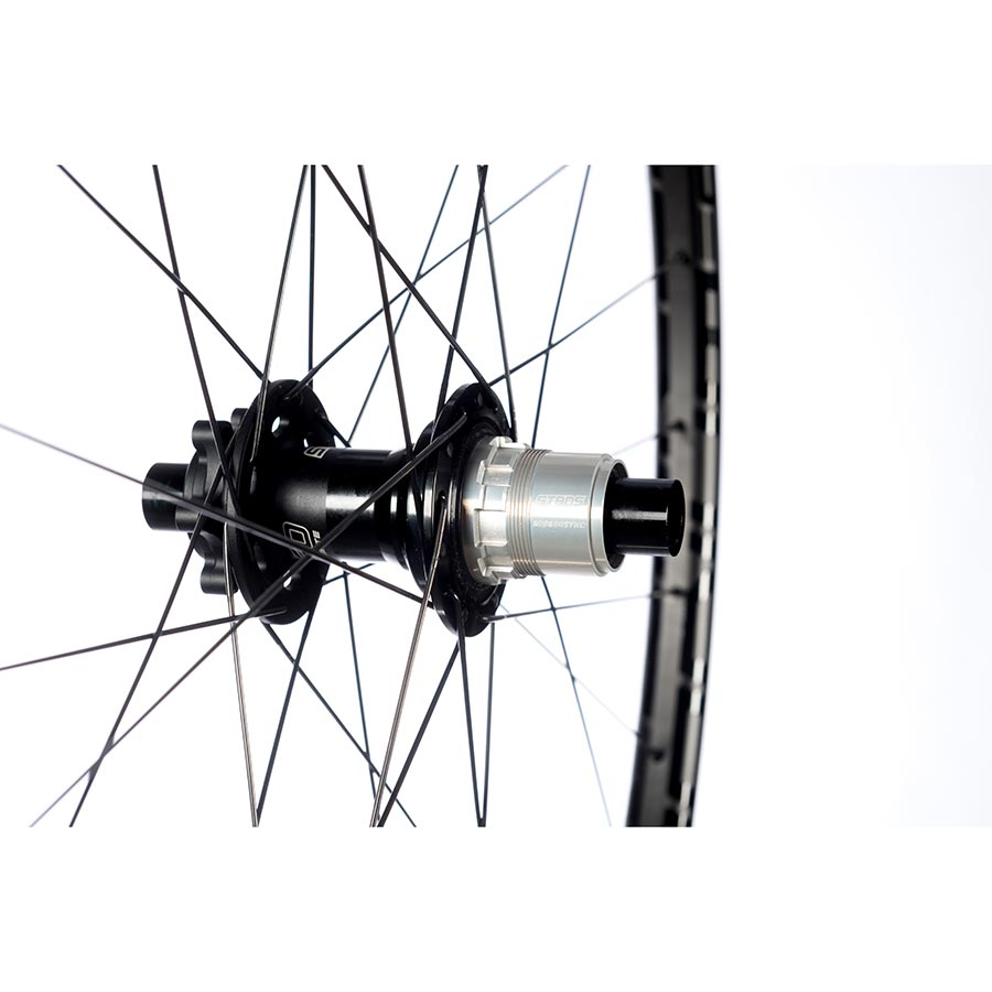 Stans No Tubes, Podium SRD, Wheel, Front, 29'' / 622, Holes: 24, 15mm TA, 110mm Boost, Disc IS 6-bolt